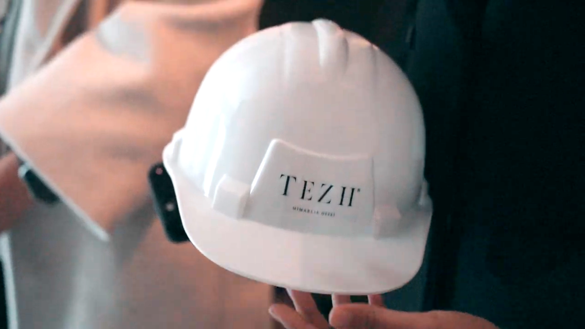 Adsız